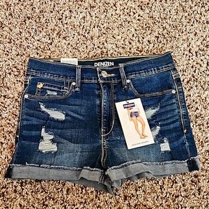 Size 5 Levi Shorts